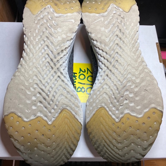 Nike React - Picture 8 of 9